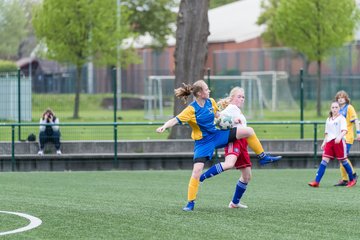 Bild 153 - wBJ Hamburger SV 2 - Victoria 1 : Ergebnis: 0:1